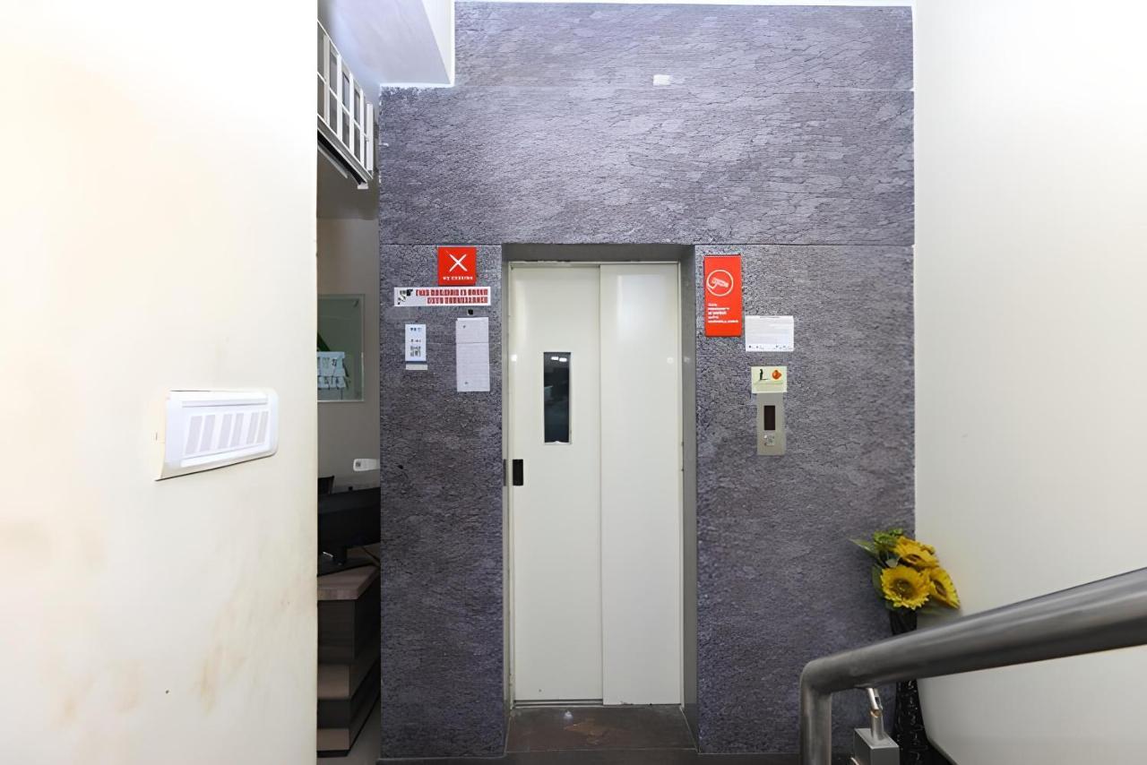 Fiesta House Pallikaranai Chennai Exterior photo